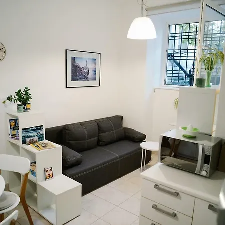 Meet You At The Opera Apartma Ljubljana